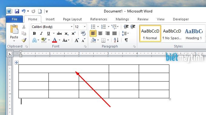 Bạn có thể đã quen thuộc với các tính năng của Microsoft Word, nhưng không phải lúc nào cũng biết cách gộp hoặc chia ô trên trang văn bản. Hãy xem hình ảnh và tìm hiểu cách thực hiện các tính năng này để tối đa hóa hiệu quả công việc và tiết kiệm thời gian.